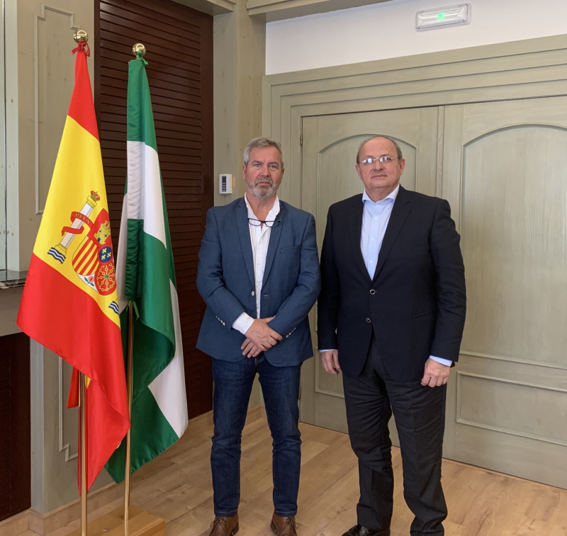 Motril y Melilla defienden que la línea regular que une ambas ciudades sea - Noticia Puerto de Motril